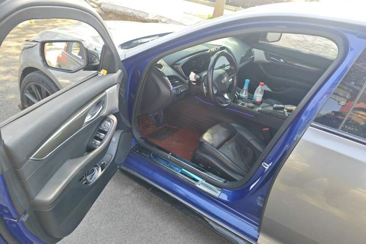 Used Cadillac CT5 2020 28T Platinum Sport Edition Driver Seat