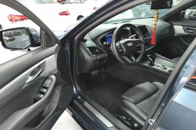 Used Cadillac CT5 2020 Updated 28T Leading Sporty Version Driver Seat