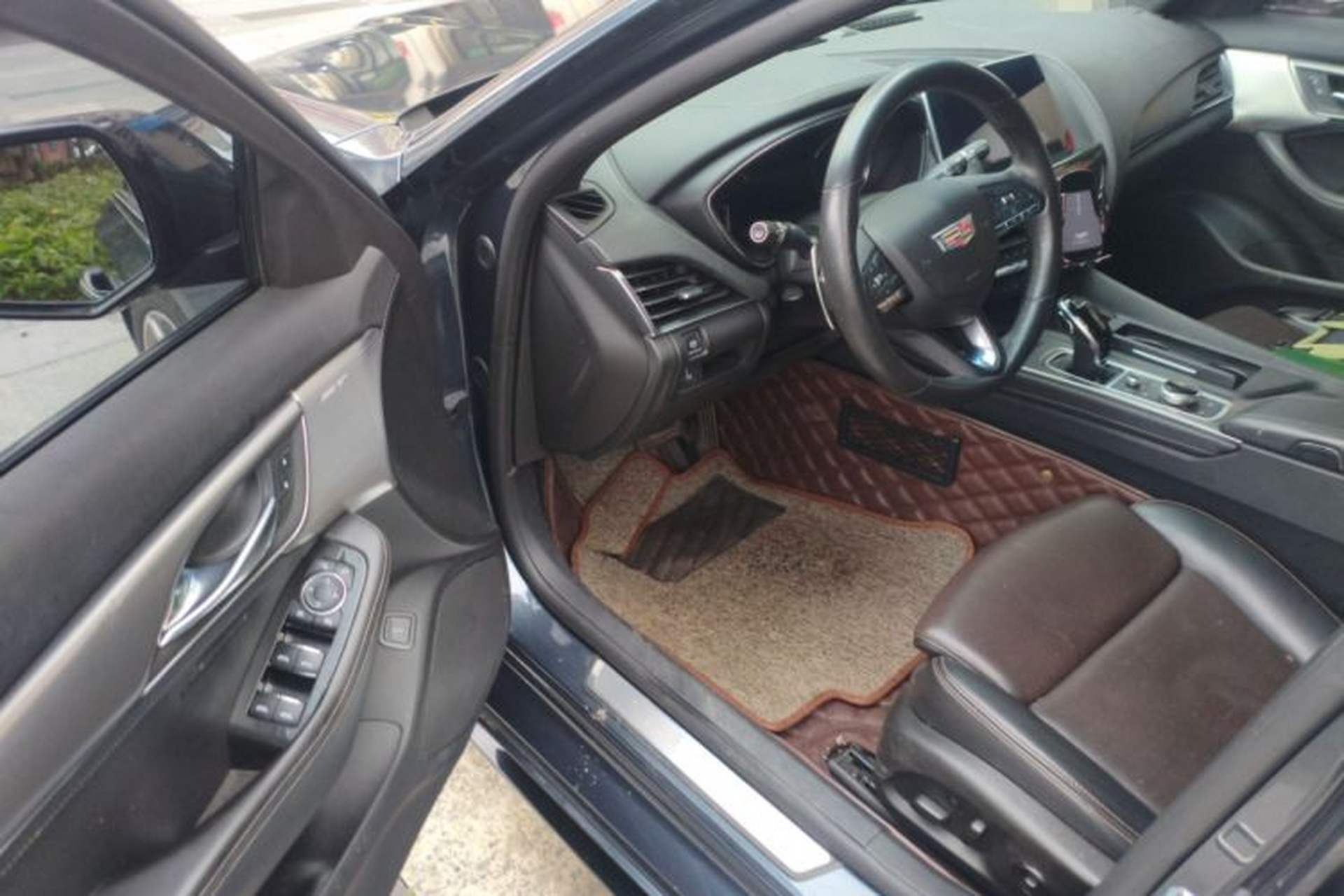 Used Cadillac CT5 2020 Updated 28T Leading Sporty Version Driver Seat