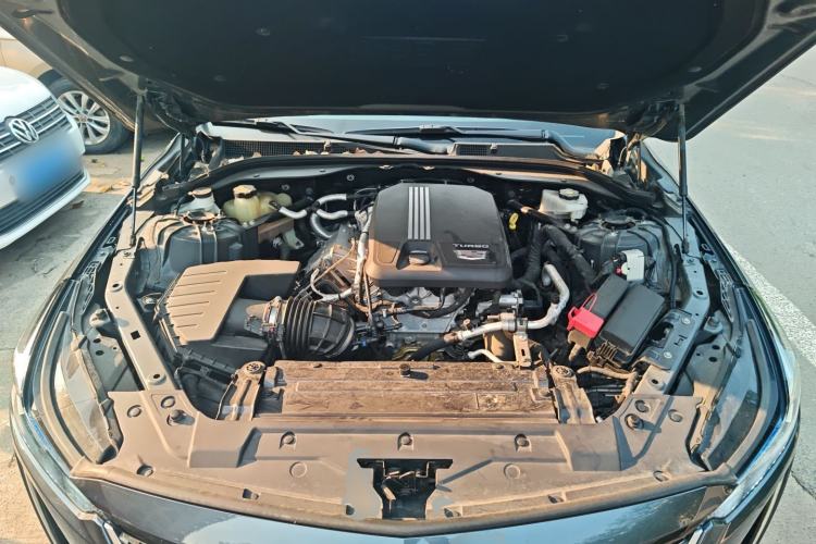 Used Cadillac CT5 2020 Revised Version 28T Tech Edition Engine Bay