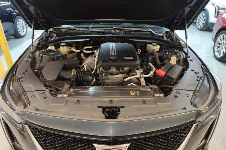 Used Cadillac CT5 2020 Revised 28T Platinum Sport Edition Engine Bay