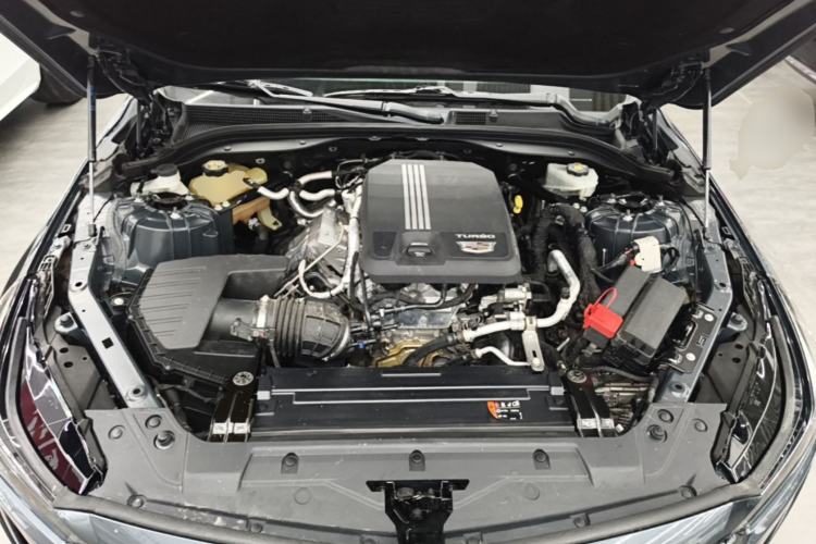 Used Cadillac CT5 2020 Revised Version 28T Tech Edition Engine Bay
