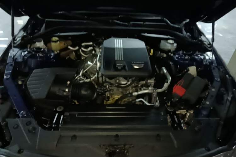 Used Cadillac CT5 2020 Revised 28T Platinum Sport Edition Engine Bay