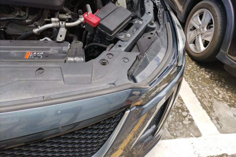 Used Cadillac CT5 2020 Revised 28T Platinum Sport Edition Engine Bay Left