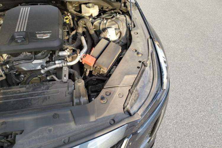 Used Cadillac CT5 2020 Updated 28T Leading Sporty Version Engine Bay Left