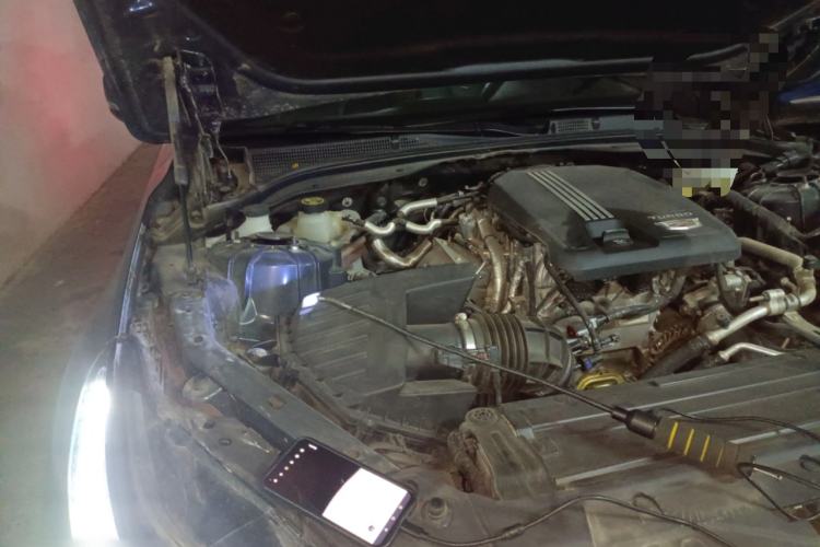 Used Cadillac CT5 2020 Updated 28T Leading Sporty Version Engine Bay Right