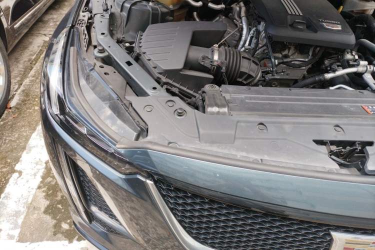 Used Cadillac CT5 2020 Revised 28T Platinum Sport Edition Engine Bay Right