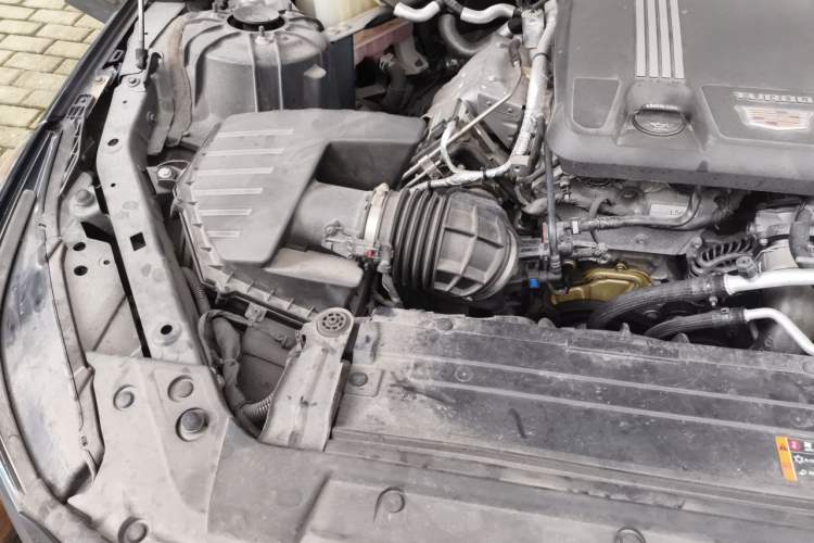 Used Cadillac CT5 2020 Revised Version 28T Luxury Edition Engine Bay Right