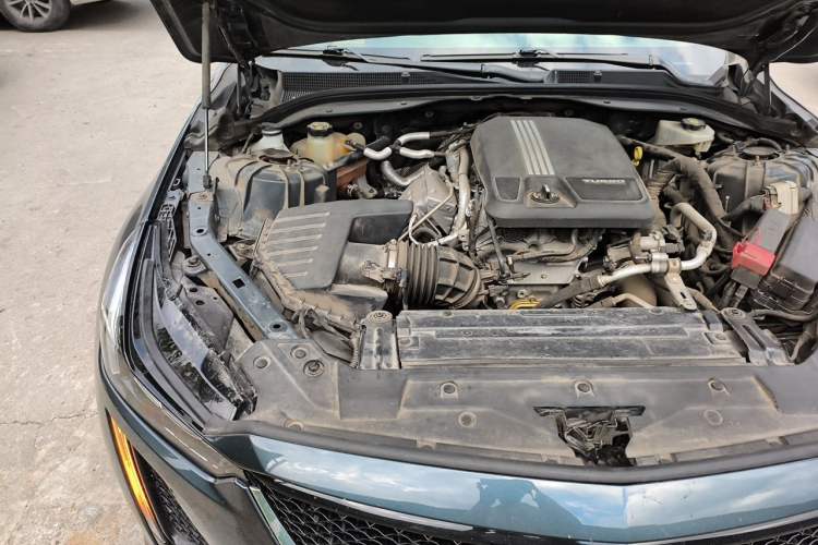 Used Cadillac CT5 2020 28T Platinum Sport Edition Engine Bay Right