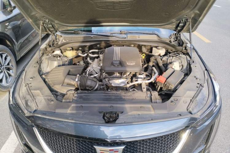 Used Cadillac CT5 2020 Updated 28T Leading Sporty Version Engine Bay