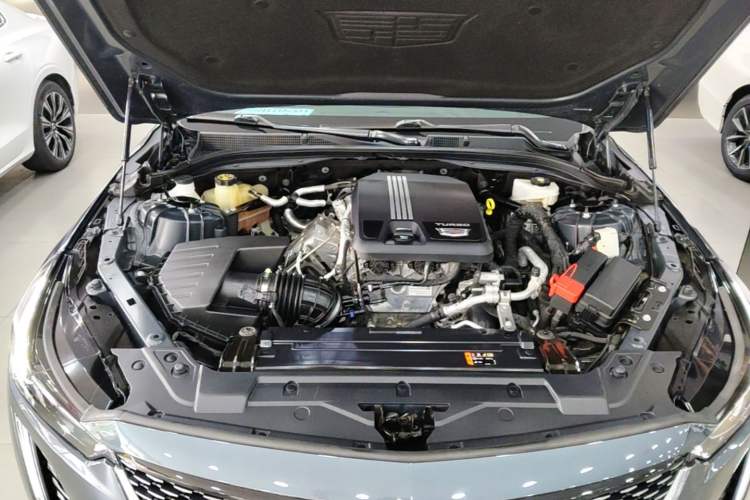 Used Cadillac CT5 2020 Revised Version 28T Luxury Edition Engine Bay