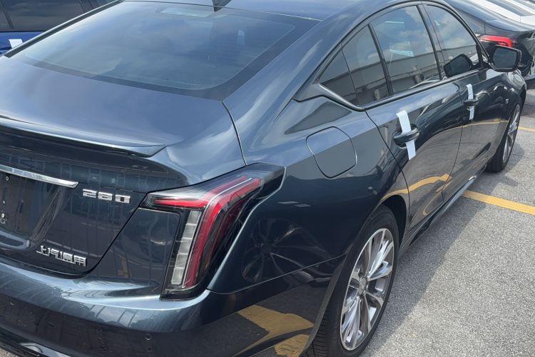 Used Cadillac CT5 2020 Updated 28T Leading Sporty Version Exterior 3