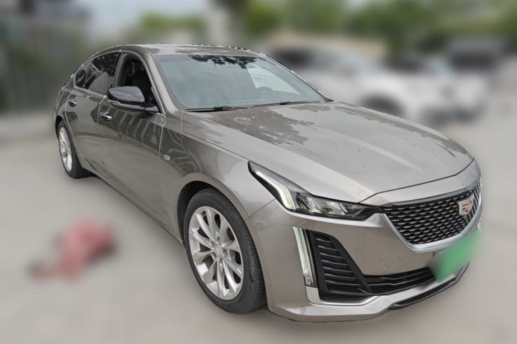 Used Cadillac CT5 2020 28T Luxury Version Front Right 45 Deg