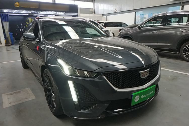Used Cadillac CT5 2020 Revised 28T Platinum Sport Edition Front Right 45 Deg