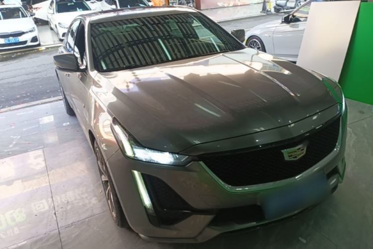 Used Cadillac CT5 2020 Updated 28T Leading Sporty Version Front Right 45 Deg