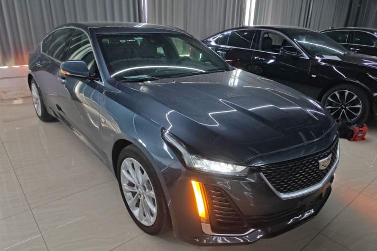 Used Cadillac CT5 2020 Revised Version 28T Luxury Edition Front Right 45 Deg