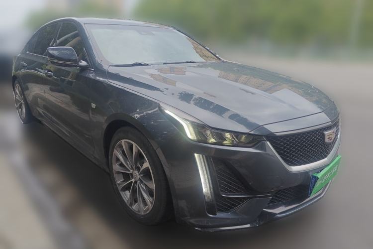 Used Cadillac CT5 2020 Updated 28T Leading Sporty Version Front Right 45 Deg