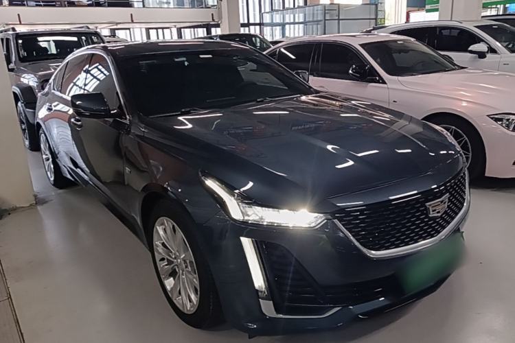 Used Cadillac CT5 2020 Revised Version 28T Luxury Edition Front Right 45 Deg
