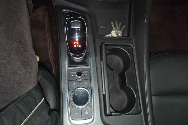 Used Cadillac CT5 2020 Revised Version 28T Luxury Edition Gear Lever