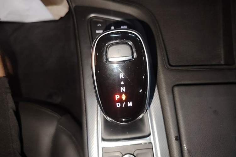 Used Cadillac CT5 2020 Revised Version 28T Luxury Edition Gear Lever
