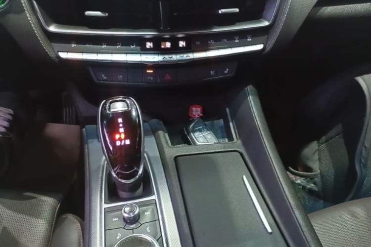 Used Cadillac CT5 2020 28T Leading Sport Model Gear Lever
