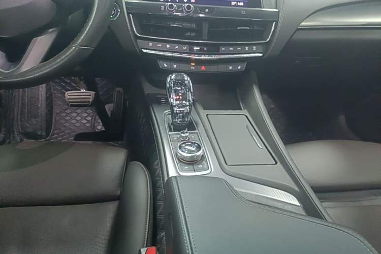 Used Cadillac CT5 2020 28T Leading Sport Model Gear Lever