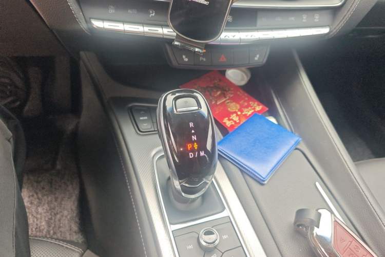 Used Cadillac CT5 2020 Revised Version 28T Luxury Edition Gear Lever