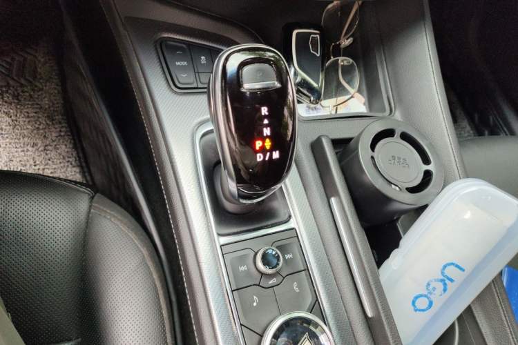 Used Cadillac CT5 2020 Revised Version 28T Luxury Edition Gear Lever