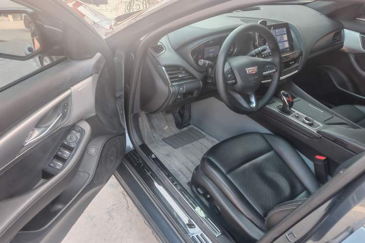 Used Cadillac CT5 2020 Revised Version 28T Luxury Edition Interior 2
