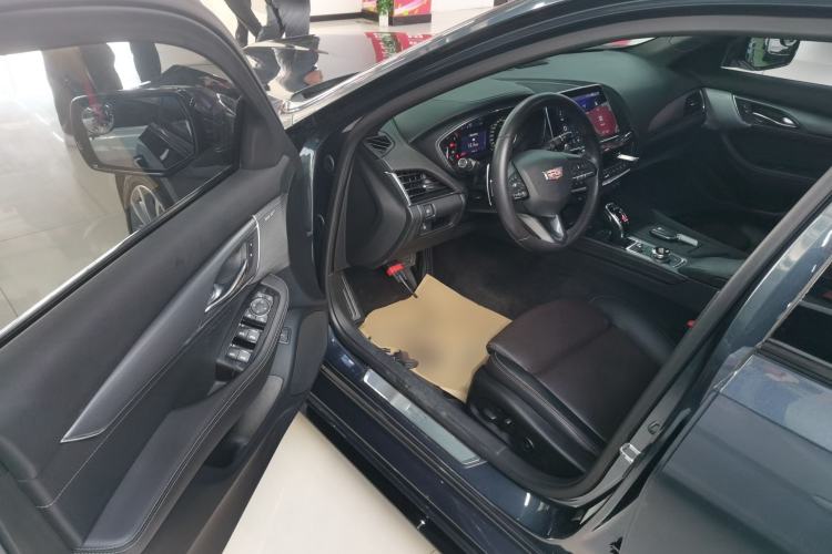 Used Cadillac CT5 2020 28T Leading Sport Model Interior 3