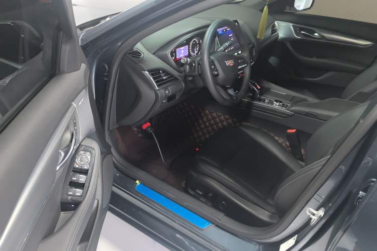 Used Cadillac CT5 2020 Revised Version 28T Luxury Edition Interior 3