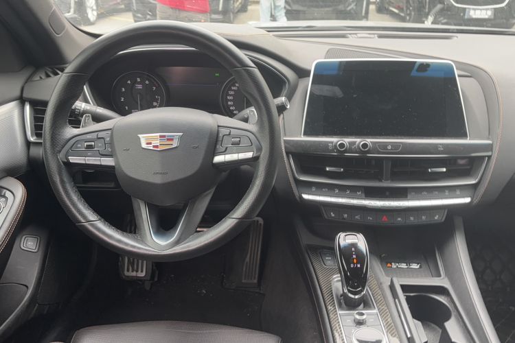 Used Cadillac CT5 2020 Revised 28T Platinum Sport Edition Interior 3