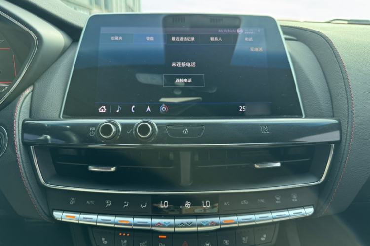 Used Cadillac CT5 2020 Revised 28T Platinum Sport Edition Interior 4