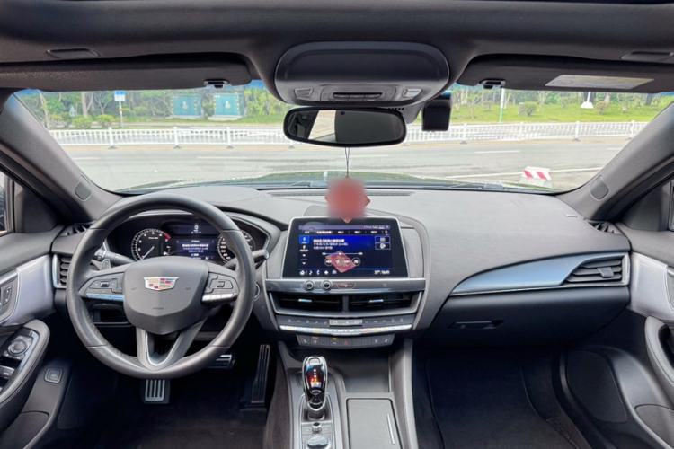 Used Cadillac CT5 2020 28T Leading Sport Model Interior 5