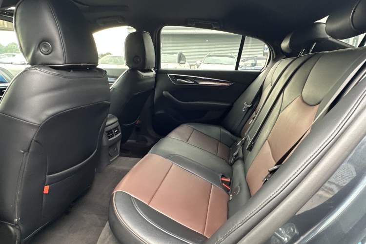 Used Cadillac CT5 2020 28T Tech Edition Interior 5