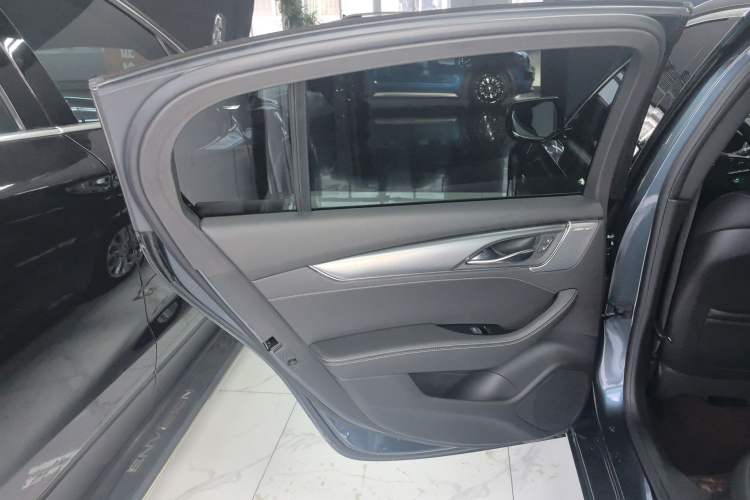 Used Cadillac CT5 2020 Revised Version 28T Luxury Edition Interior 8