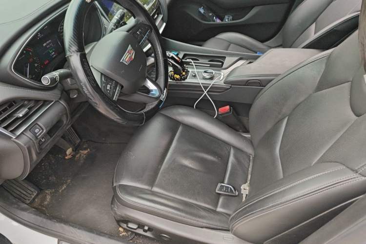 Used Cadillac CT5 2020 28T Luxury Version Left Front Seat