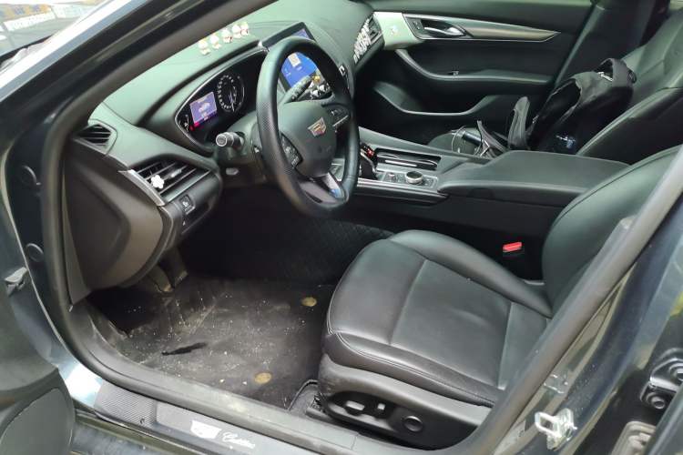 Used Cadillac CT5 2020 Revised Version 28T Luxury Edition Left Front Seat