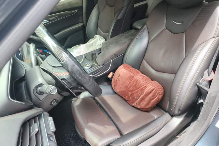 Used Cadillac CT5 2020 28T Platinum Sport Edition Left Front Seat