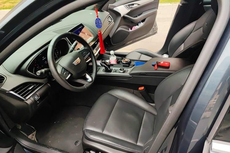 Used Cadillac CT5 2020 Revised Version 28T Luxury Edition Left Front Seat