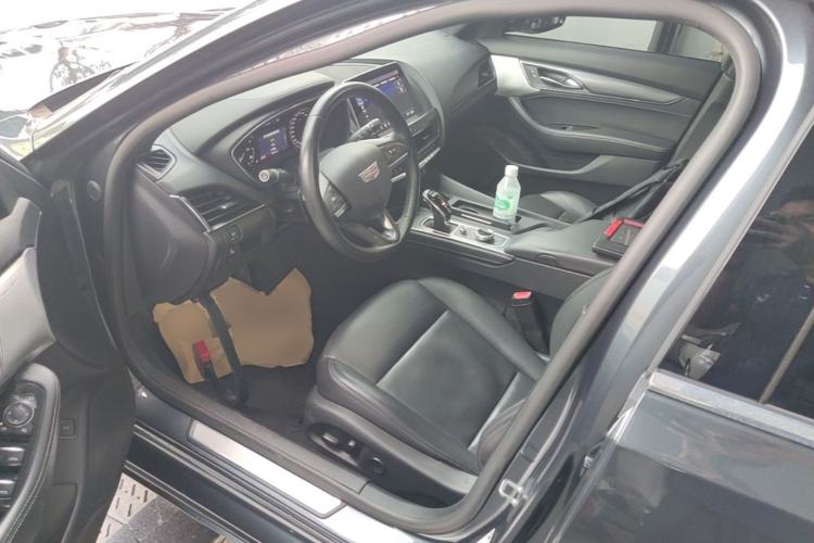 Used Cadillac CT5 2020 Revised Version 28T Luxury Edition Left Front Seat
