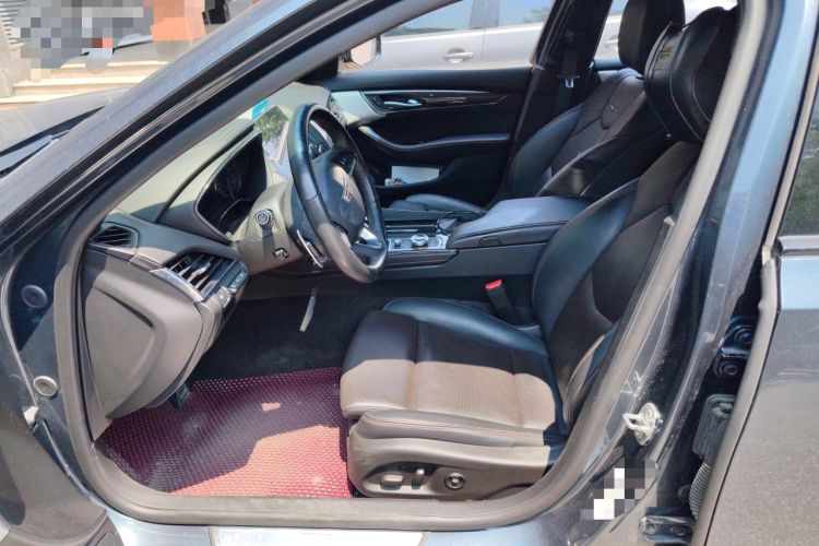 Used Cadillac CT5 2020 Revised 28T Platinum Sport Edition Left Front Seat