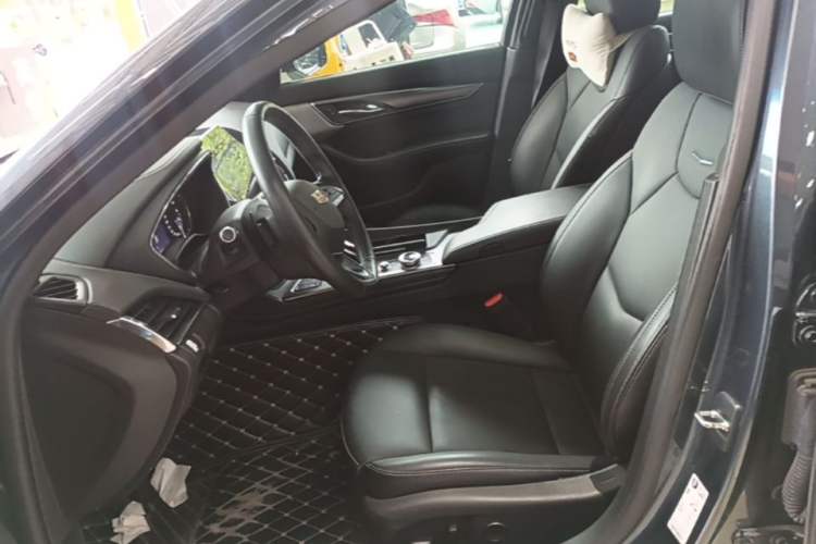 Used Cadillac CT5 2020 Revised Version 28T Luxury Edition Left Front Seat
