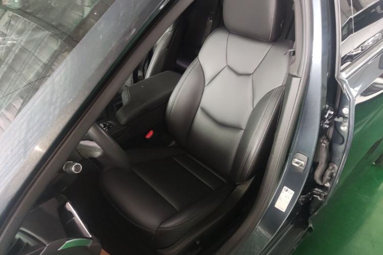 Used Cadillac CT5 2020 28T Fashion Edition Left Front Seat