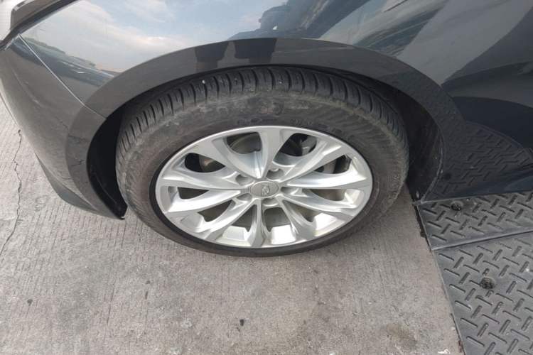 Used Cadillac CT5 2020 Revised Version 28T Luxury Edition Left Front Wheel Hub
