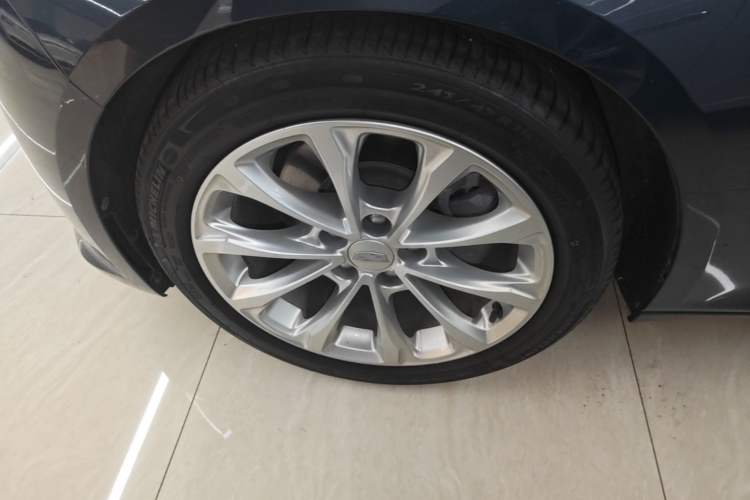 Used Cadillac CT5 2020 Revised Version 28T Luxury Edition Left Front Wheel Hub