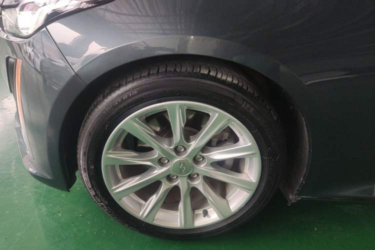 Used Cadillac CT5 2020 28T Fashion Edition Left Front Wheel Hub