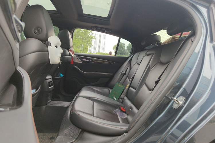 Used Cadillac CT5 2020 Revised 28T Platinum Sport Edition Left Rear Seat