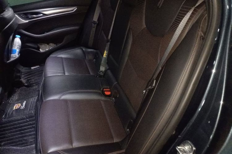 Used Cadillac CT5 2020 Updated 28T Leading Sporty Version Left Rear Seat