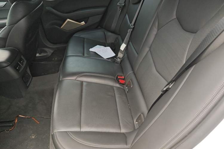 Used Cadillac CT5 2020 28T Luxury Version Left Rear Seat